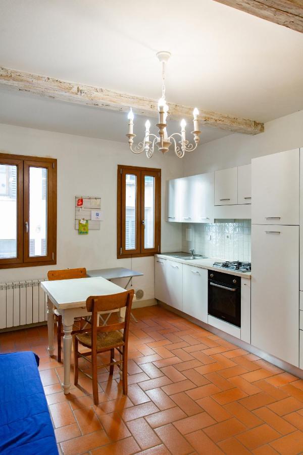 Graceful Apartment In The Heart Of 佛罗伦萨 外观 照片