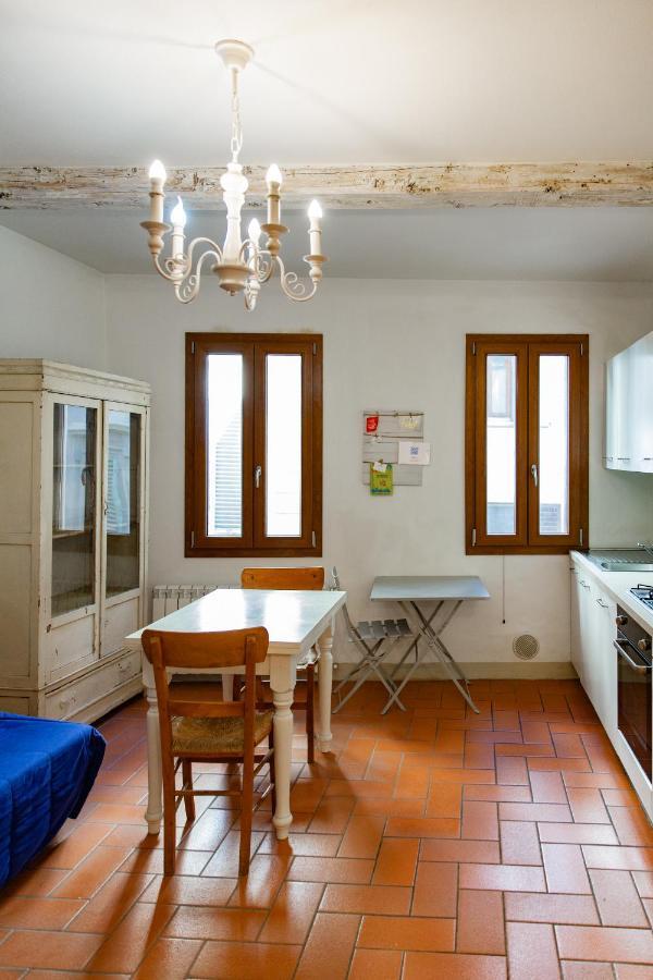Graceful Apartment In The Heart Of 佛罗伦萨 外观 照片